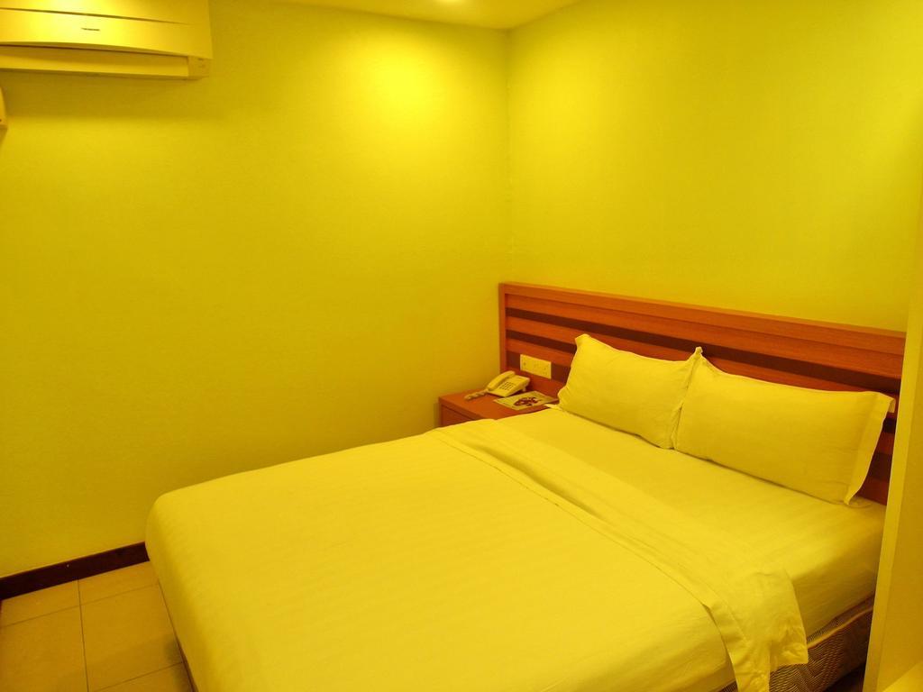 Transit Hotel Labuan Habitación foto